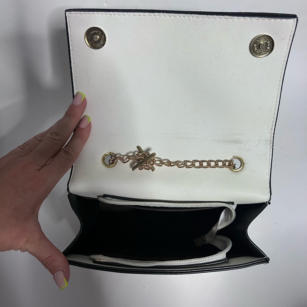 Envelope Pattern Flap Bag - image 5